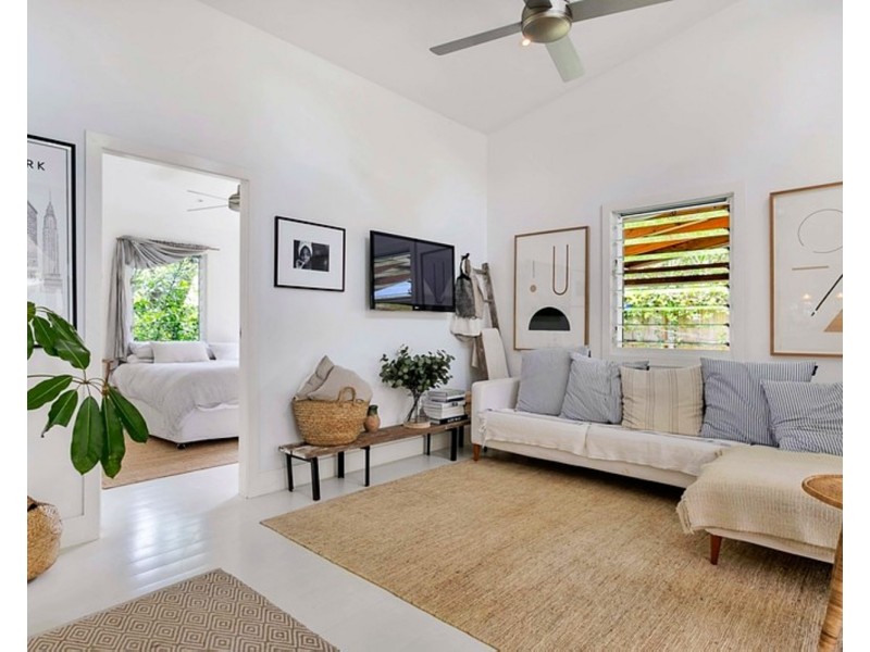 2/42 Gloria Street, South Golden Beach NSW 2483