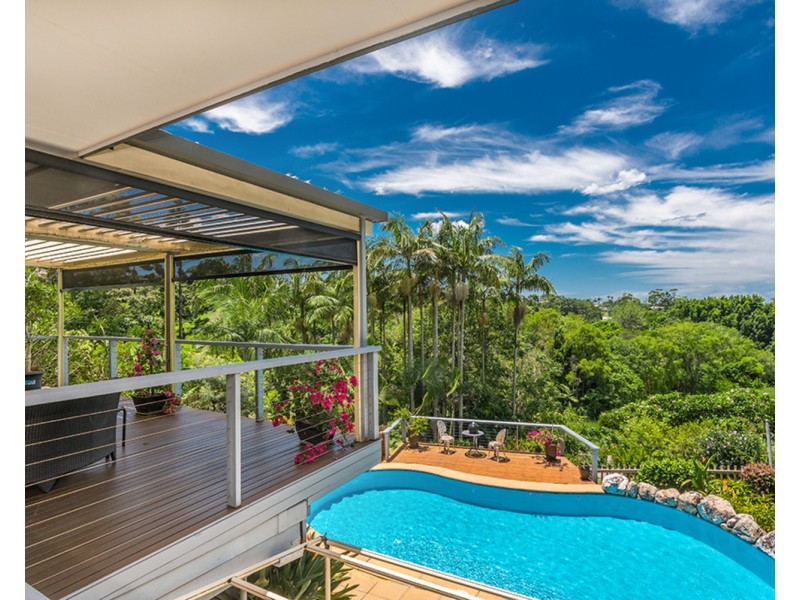 5 Harah Court, Ocean Shores NSW 2483