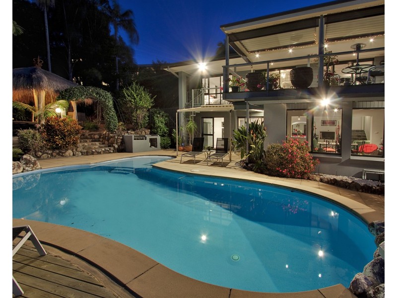 5 Harah Court, Ocean Shores NSW 2483