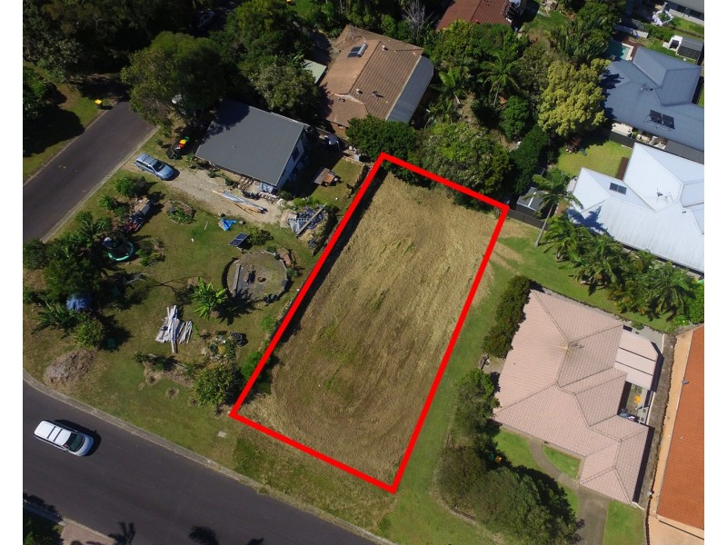 42 Banool Circuit, Ocean Shores NSW 2483