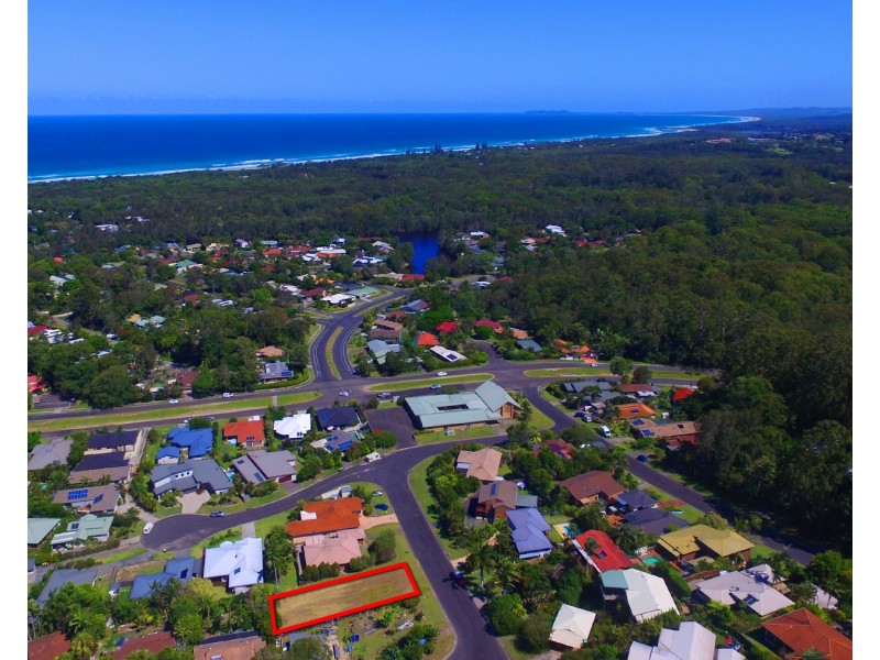 42 Banool Circuit, Ocean Shores NSW 2483