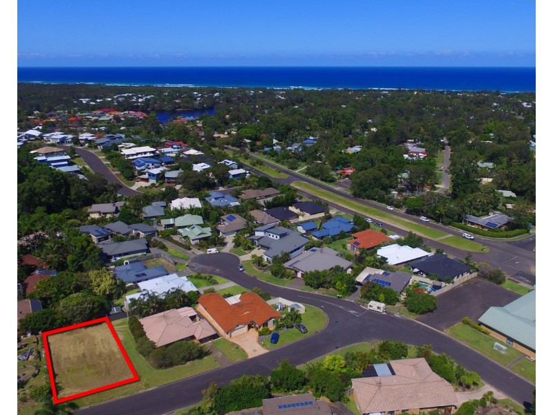 42 Banool Circuit, Ocean Shores NSW 2483