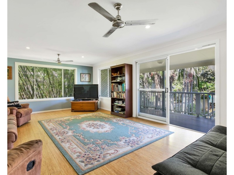 9 North Head Road, New Brighton NSW 2483