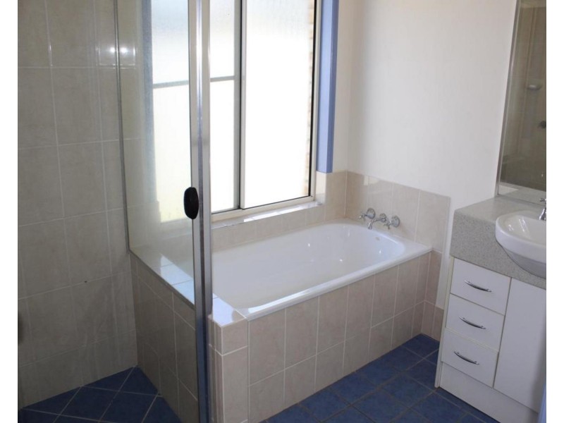 15a Balemo Drive, Ocean Shores NSW 2483