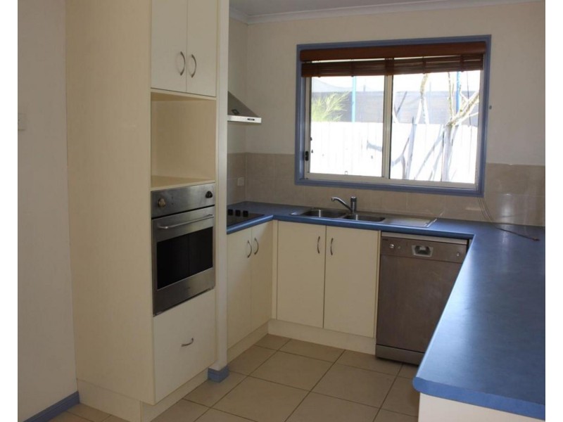 15a Balemo Drive, Ocean Shores NSW 2483