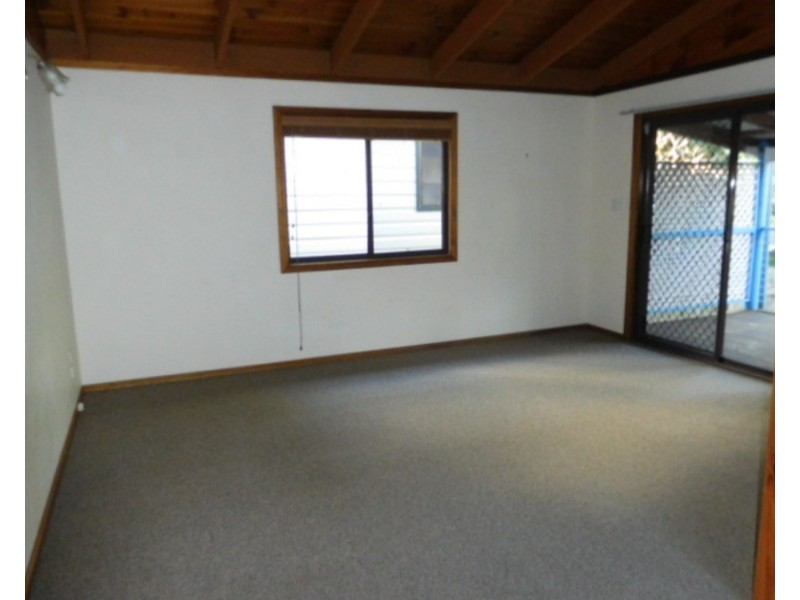 6 Elizabeth Avenue, South Golden Beach NSW 2483