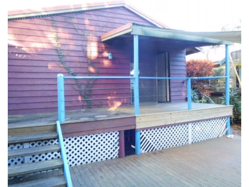 6 Elizabeth Avenue, South Golden Beach NSW 2483