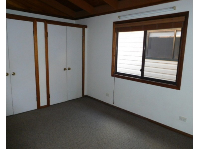 6 Elizabeth Avenue, South Golden Beach NSW 2483