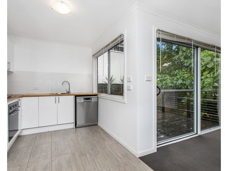 35A Rajah Road, Ocean Shores NSW 2483