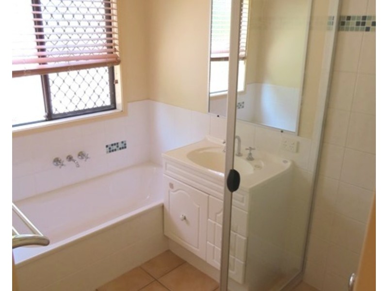 5 Glendale Crescent, Ocean Shores NSW 2483