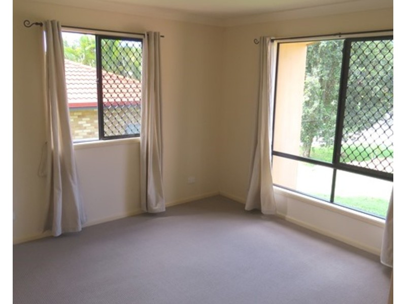 5 Glendale Crescent, Ocean Shores NSW 2483