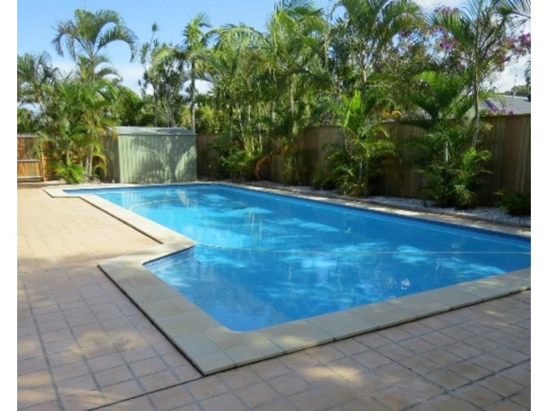 41 Kallaroo Circuit, Ocean Shores NSW 2483