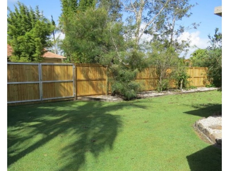 41 Kallaroo Circuit, Ocean Shores NSW 2483