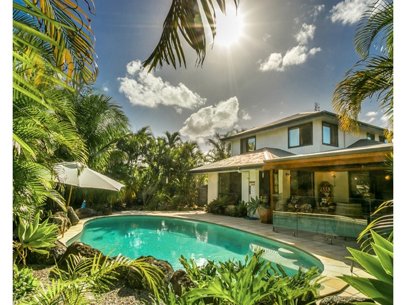 4 Dugun Court, Ocean Shores NSW 2483