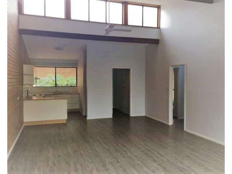 30/2 Langi Place, Ocean Shores NSW 2483