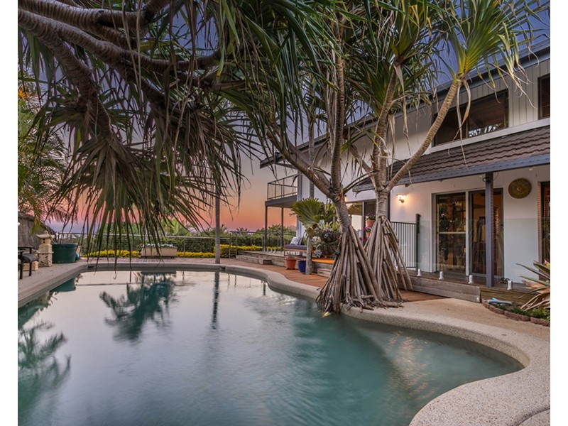 13 Goolara Court, Ocean Shores NSW 2483