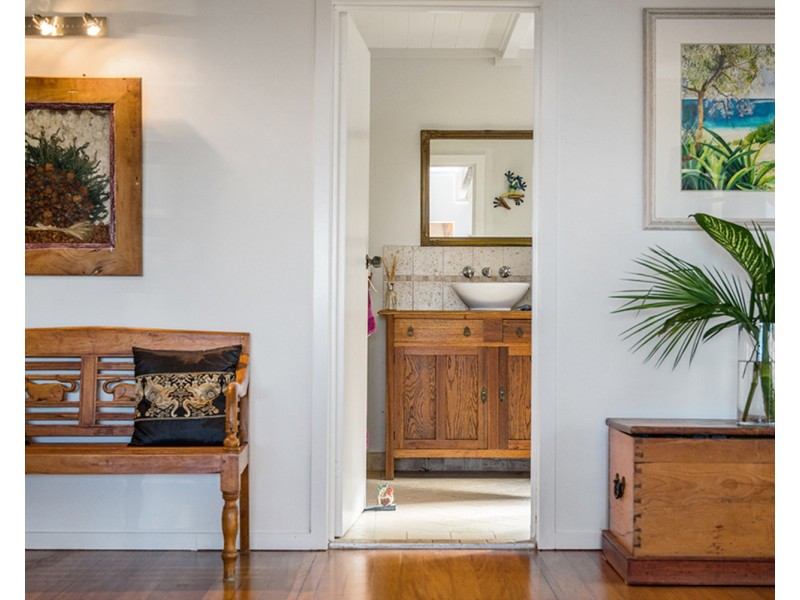 13 Goolara Court, Ocean Shores NSW 2483