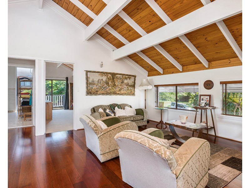 13 Goolara Court, Ocean Shores NSW 2483