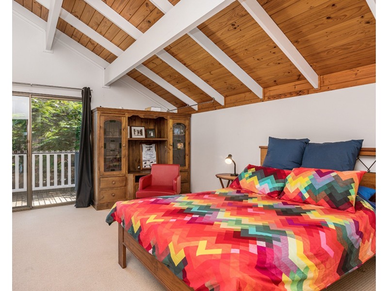 13 Goolara Court, Ocean Shores NSW 2483