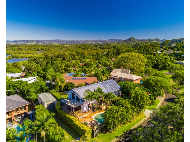 13 Goolara Court, Ocean Shores NSW 2483