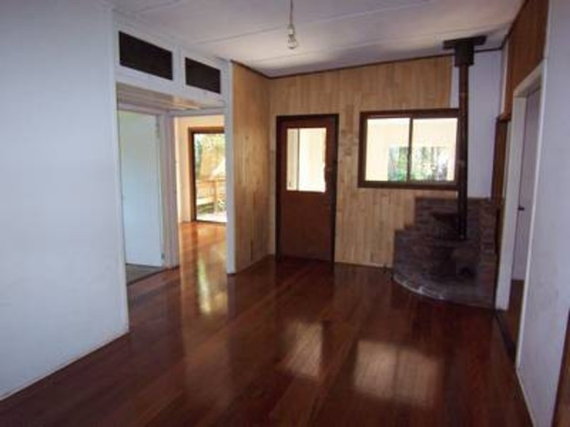 10 Casons Road, New Brighton NSW 2483