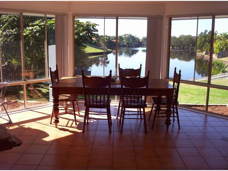 Ocean Shores NSW 2483