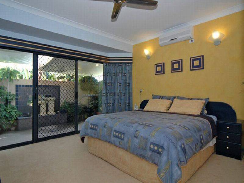 10 Conrad Close, Iluka NSW 2466