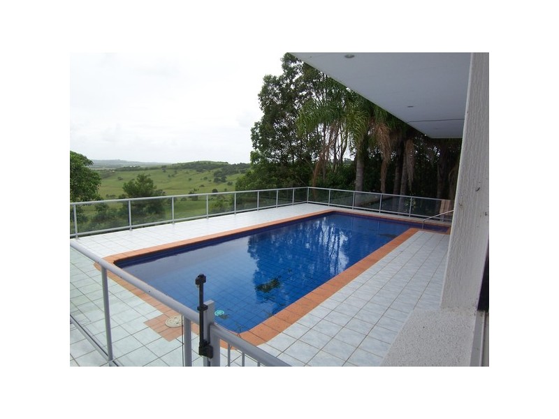 25 Pacific Highway, Knockrow NSW 2479