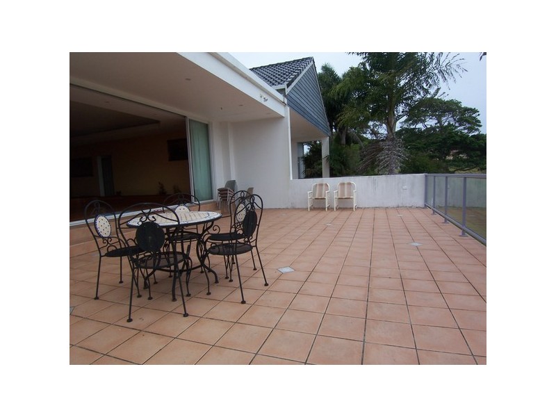 25 Pacific Highway, Knockrow NSW 2479