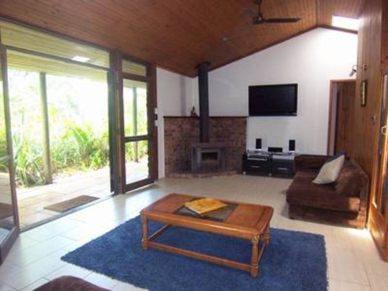 12 Hayters Street, Suffolk Park NSW 2481
