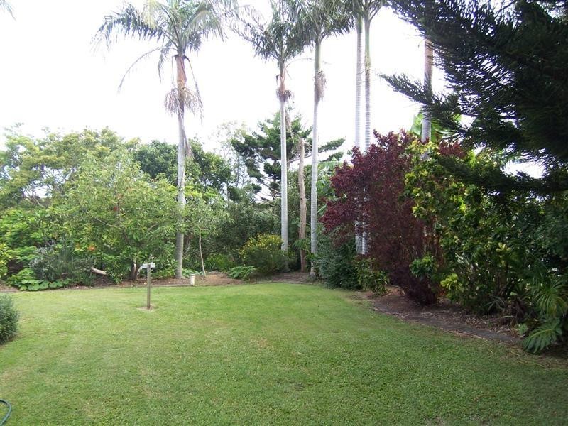 12 Goolara Court, Ocean Shores NSW 2483