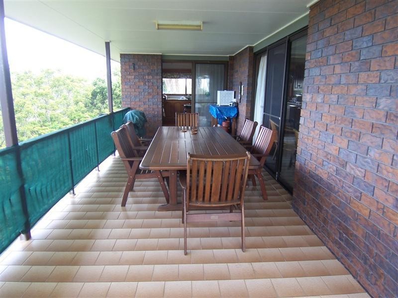 12 Goolara Court, Ocean Shores NSW 2483