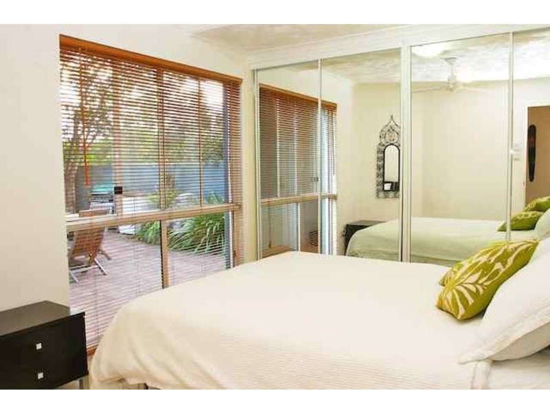 2/76 Lawson Street, Byron Bay NSW 2481