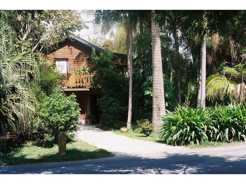 12 North Head Road, New Brighton NSW 2483