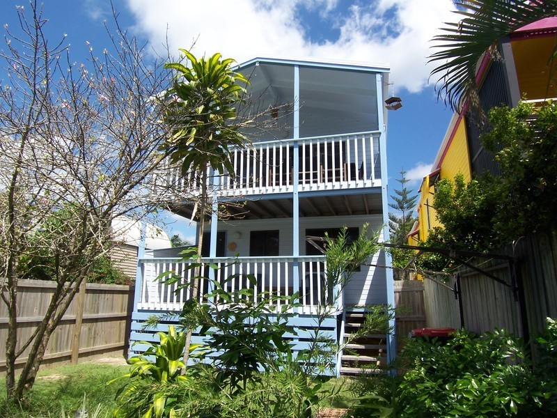 4 Pacific Esplanade, South Golden Beach NSW 2483