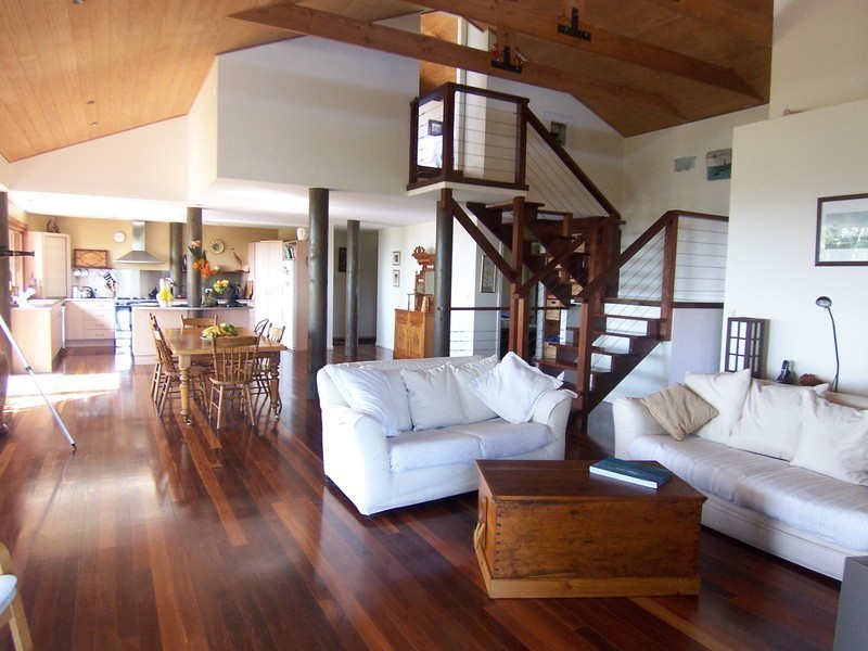 42 Tongarra Drive, Ocean Shores NSW 2483