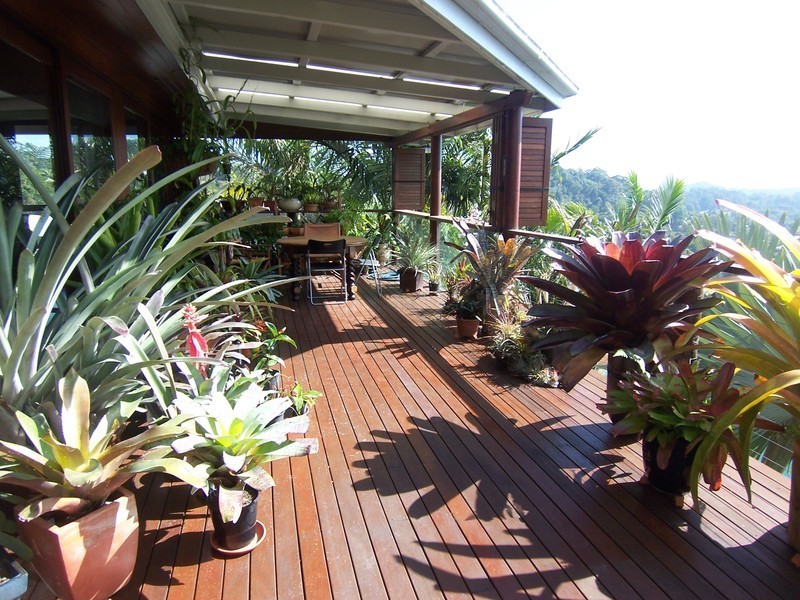 42 Tongarra Drive, Ocean Shores NSW 2483