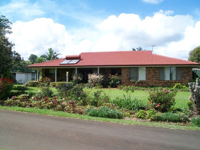 213 Pacific Highway, Bangalow NSW 2479