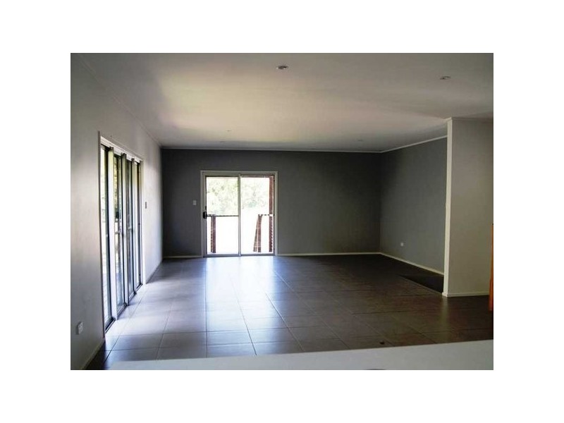 92 Rajah Road, Ocean Shores NSW 2483