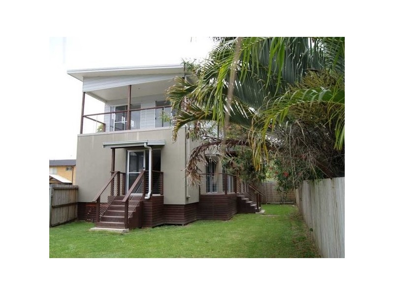 92 Rajah Road, Ocean Shores NSW 2483