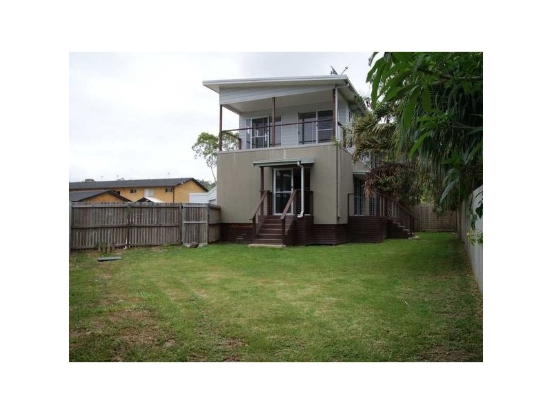 92 Rajah Road, Ocean Shores NSW 2483