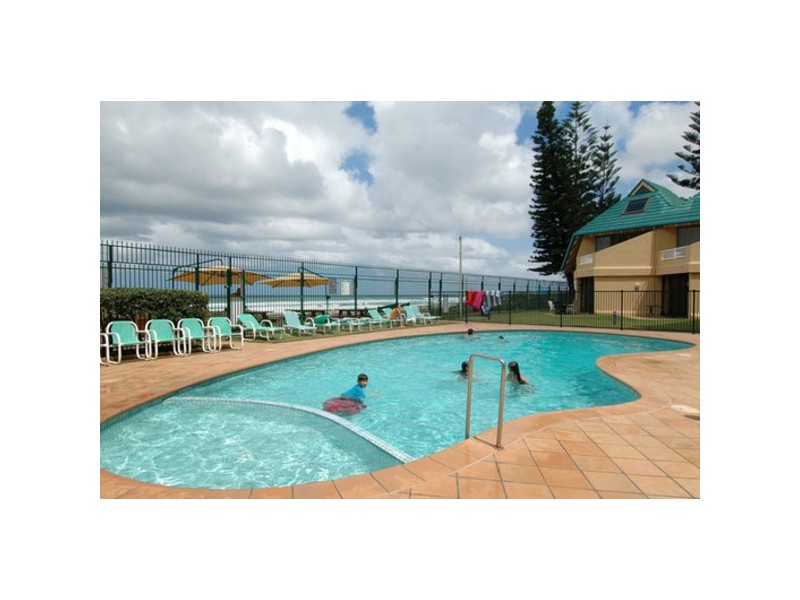 60 Old Burleigh Road, Surfers Paradise QLD 4217