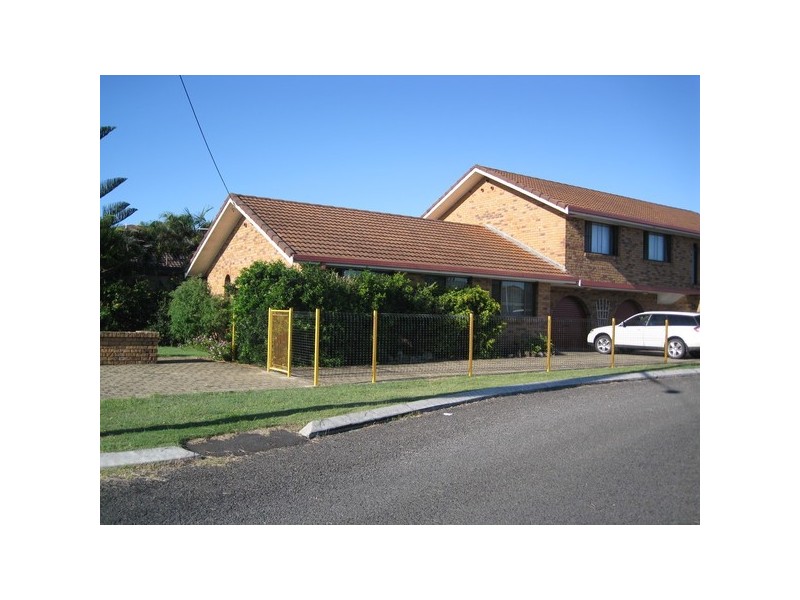 1 Gibbon Street, Lennox Head NSW 2478