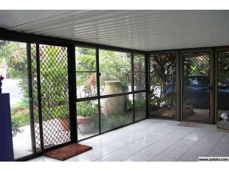 22 Goondooloo Drive, Ocean Shores NSW 2483