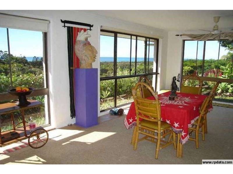 22 Goondooloo Drive, Ocean Shores NSW 2483
