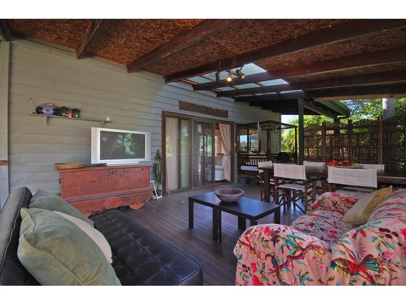 8 Tamarind Court, Suffolk Park NSW 2481