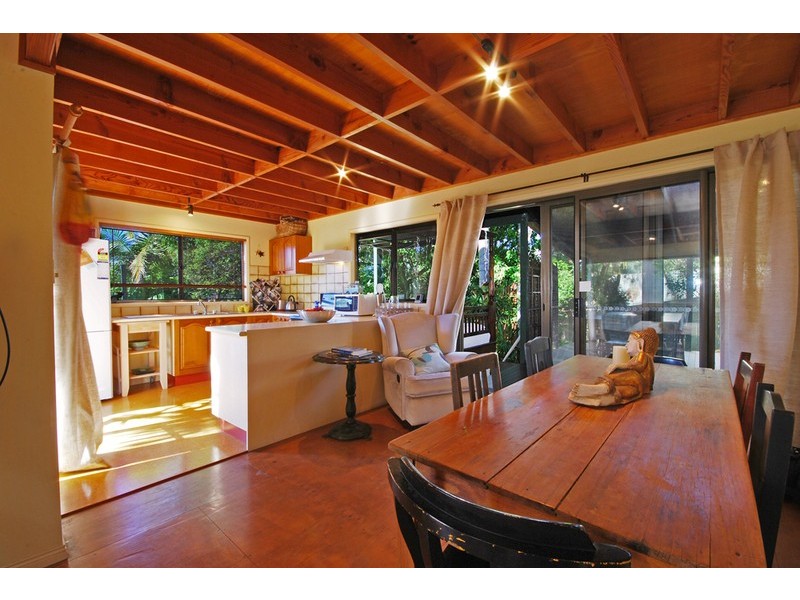 8 Tamarind Court, Suffolk Park NSW 2481