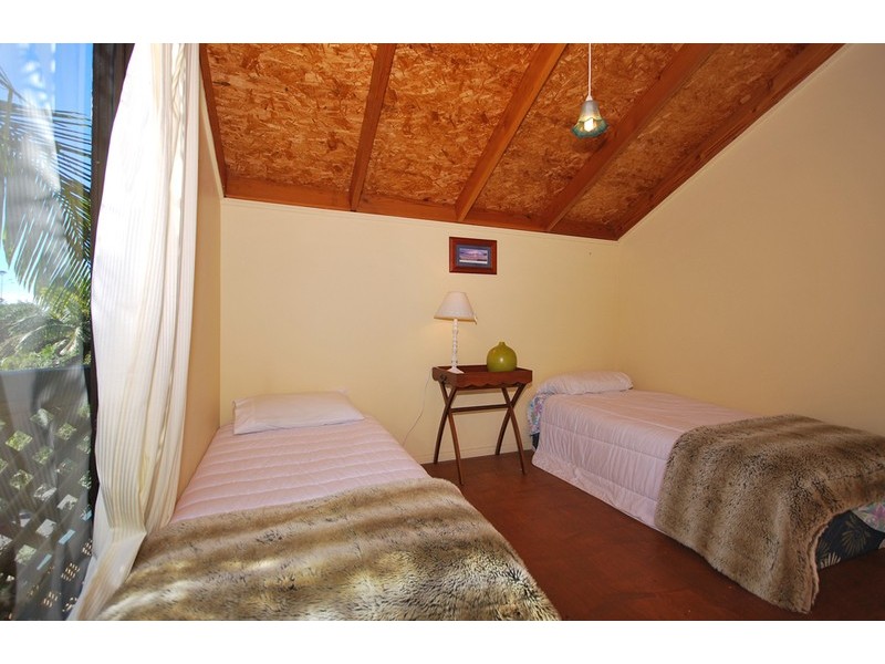 8 Tamarind Court, Suffolk Park NSW 2481