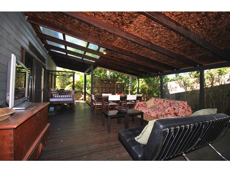 8 Tamarind Court, Suffolk Park NSW 2481