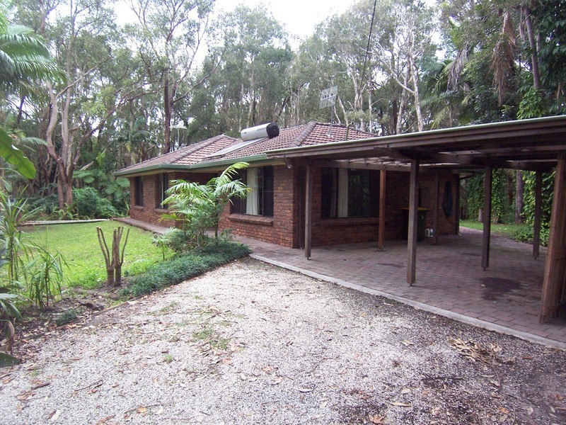 245 Broken Head Road, Suffolk Park NSW 2481